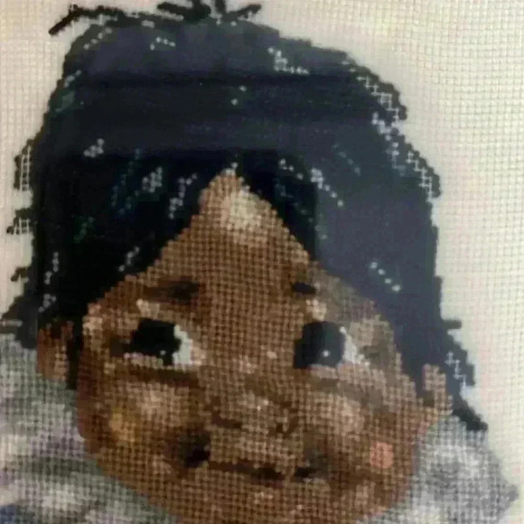 Framed Needlepoint | Vintage 50's indigenous baby  girl. - Picture 9 of 10